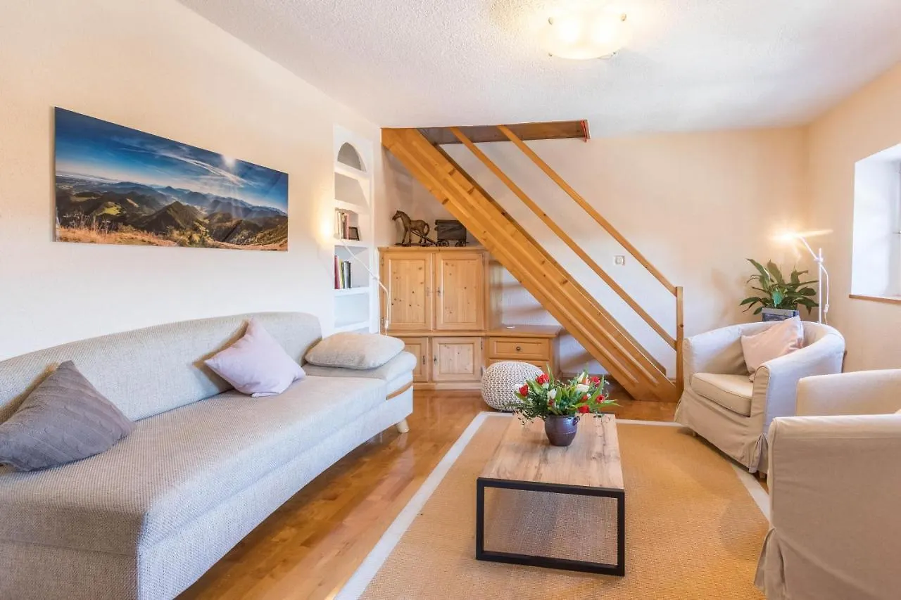 Uriges Landhaeuschen Apartment Siegsdorf
